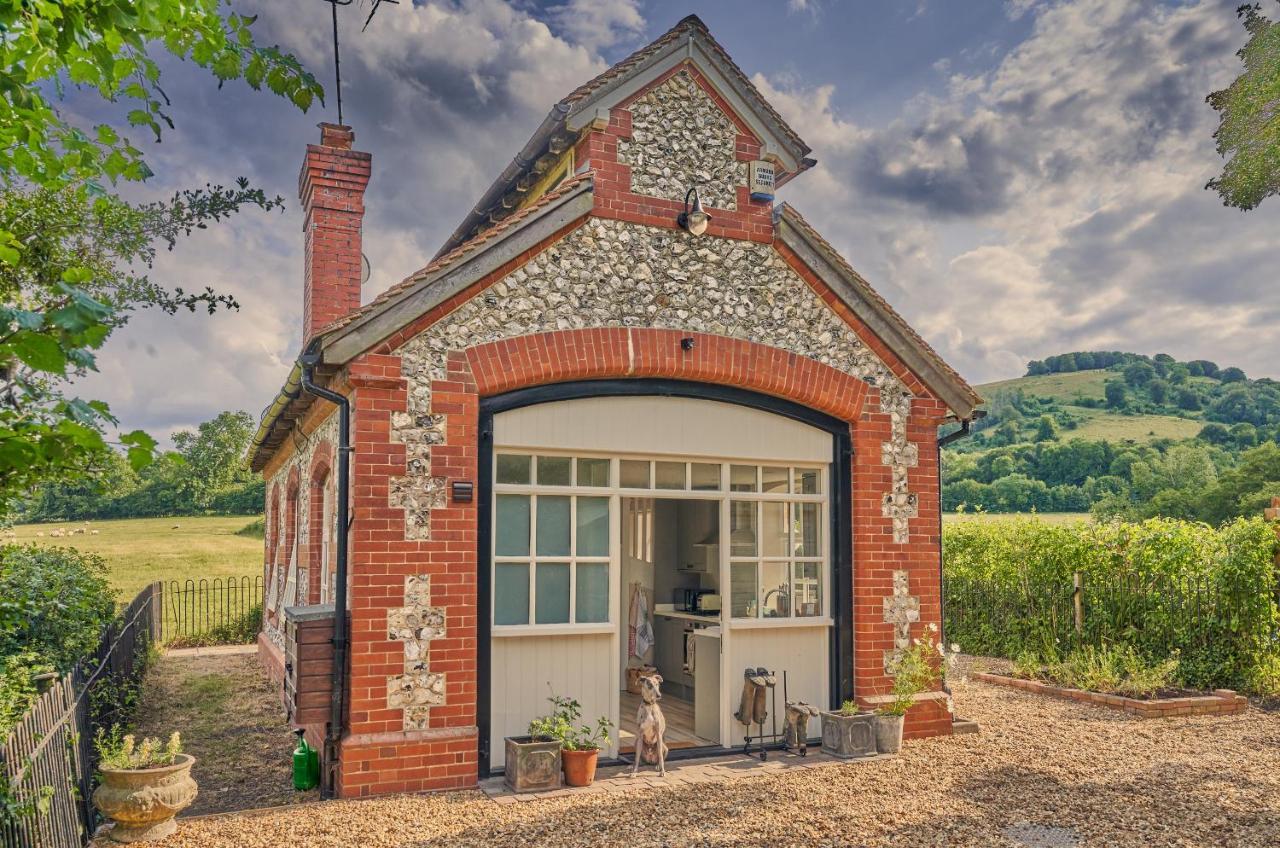 Вилла The Pump House At Wiston Estate Ashington  Экстерьер фото